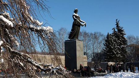 Пискаревское мемориальное кладбище. Фото с сайта Совета Федерации