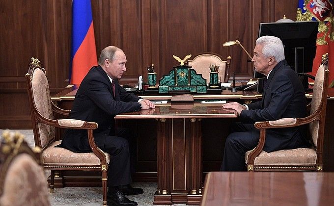 Путин назначил врио главы Дагестана вице-спикера Госдумы Васильева