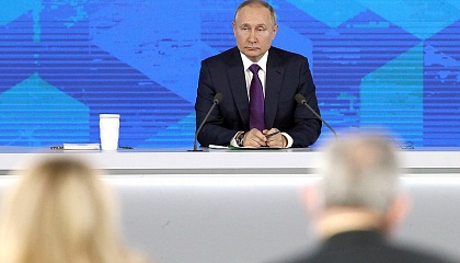 Путин поручил продумать поддержку нуждающихся в дорогих лекарствах взрослых с помощью фонда «Круг добра»
