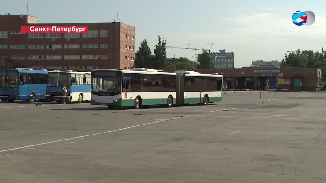 В РФ вводят лицензирование автобусных перевозок