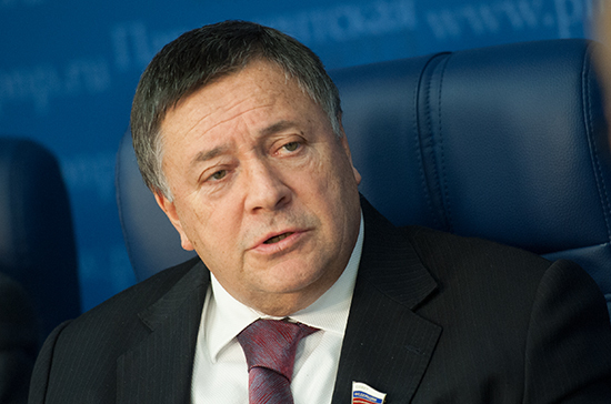 Сенатор Калашников призвал подумать о новой концепции освоения Севера