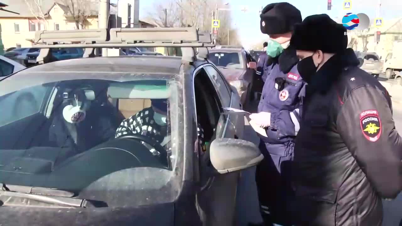 Режим самоизоляции: полиция проверяет водителей. Видео