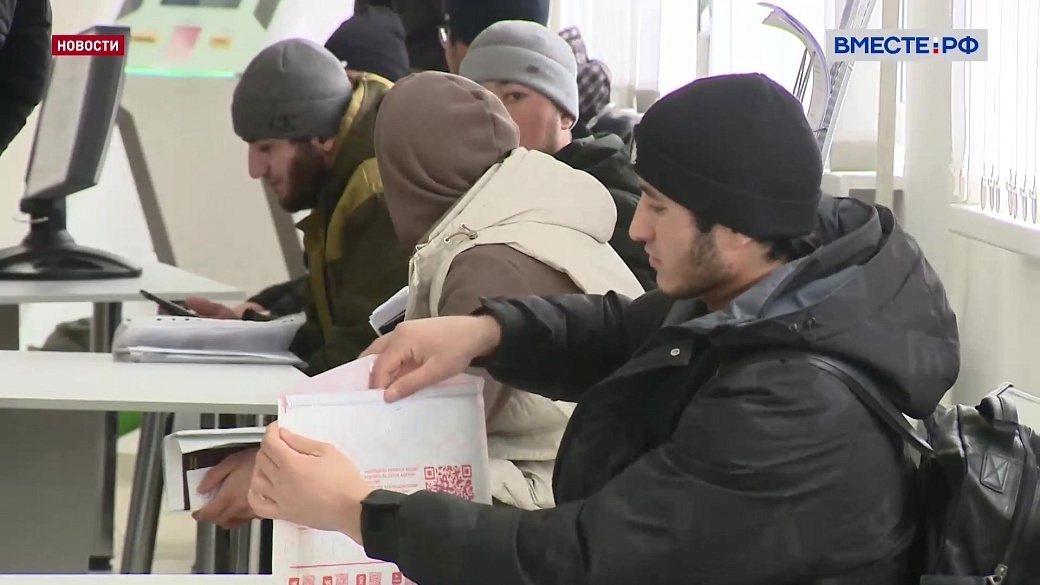 Запрет на работу мигрантов в ряде отраслей ввели более 50 регионов