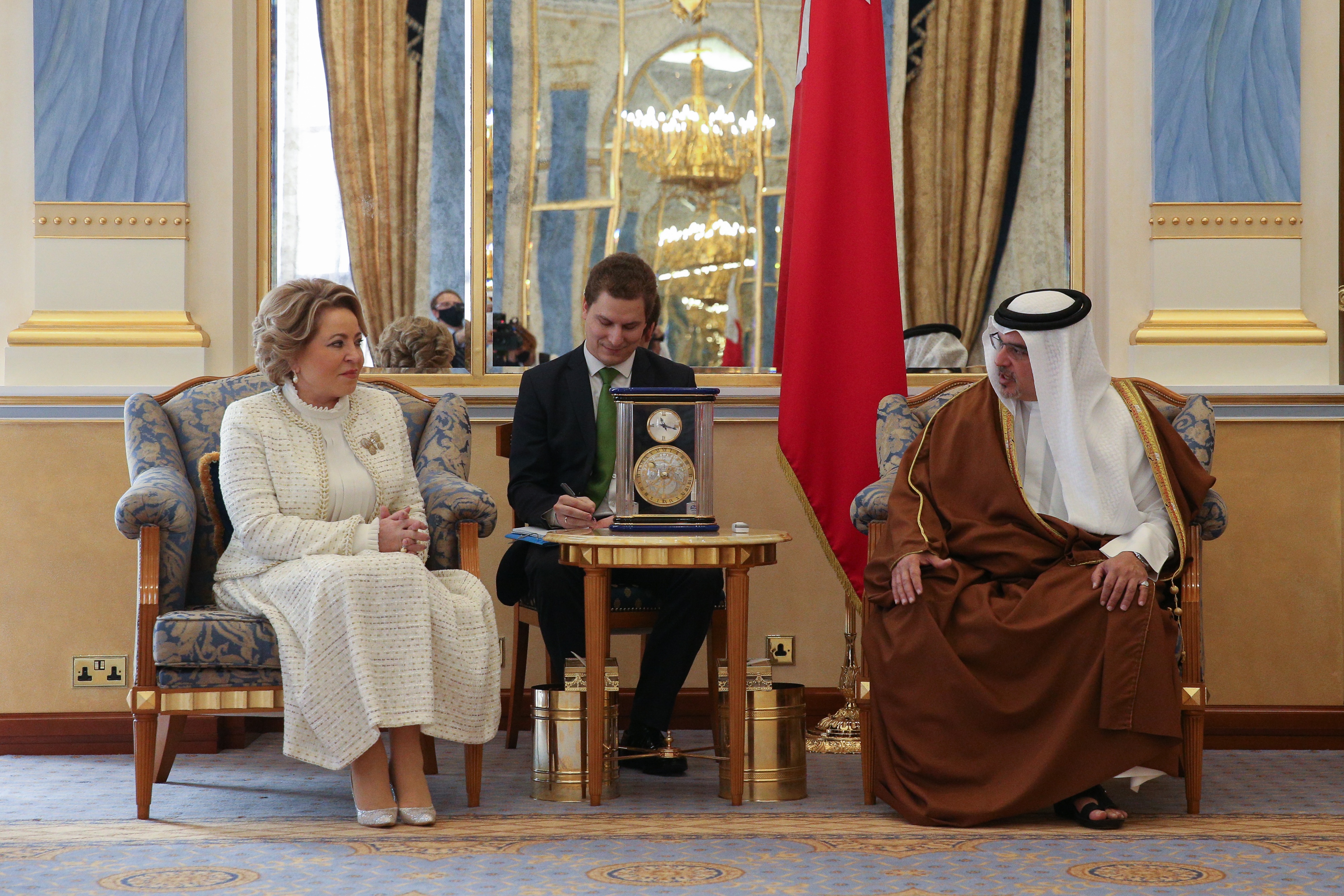 Матвиенко встретилась с наследным принцем Королевства Бахрейн