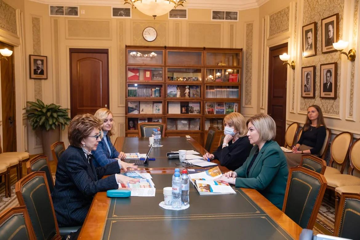Галина Карелова и Ольга Любимова обсудили подготовку к Евразийскому женскому форуму