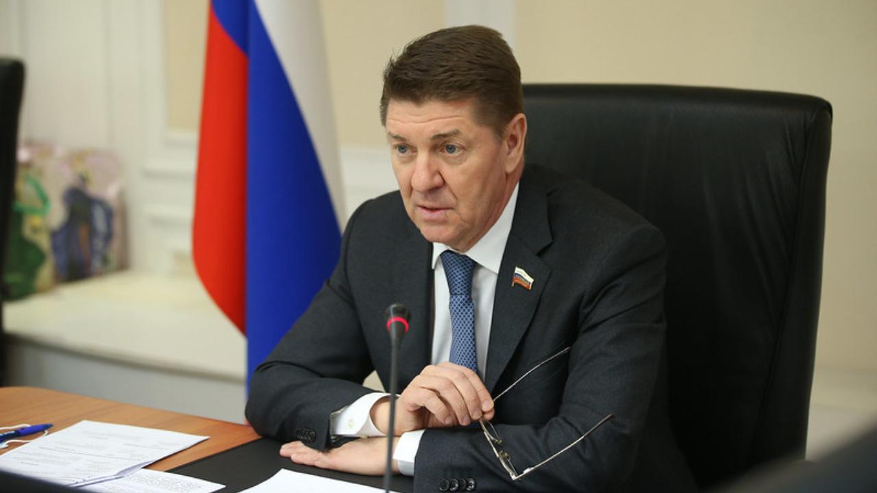 Андрей Шевченко поддержал выделение средств из ФНБ на модернизацию ЖКХ