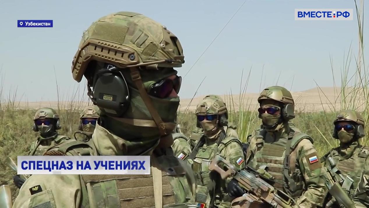 Спецназ России и Узбекистана провел совместные учения на горном полигоне Термез