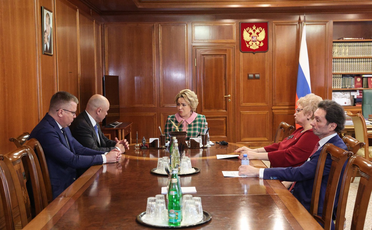 Матвиенко обсудила с руководством Липецкой области вопросы социально-экономического развития региона