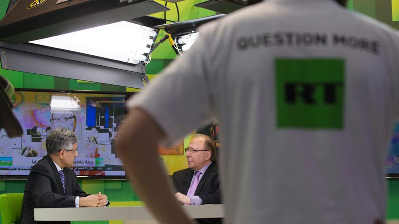 Cтудия телеканала RT.jpg Cтудия телеканала RT.jpg