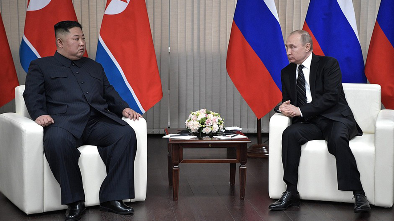 Переговоры Владимира Путина и Ким Чен Ына Переговоры Владимира Путина и Ким Чен Ына