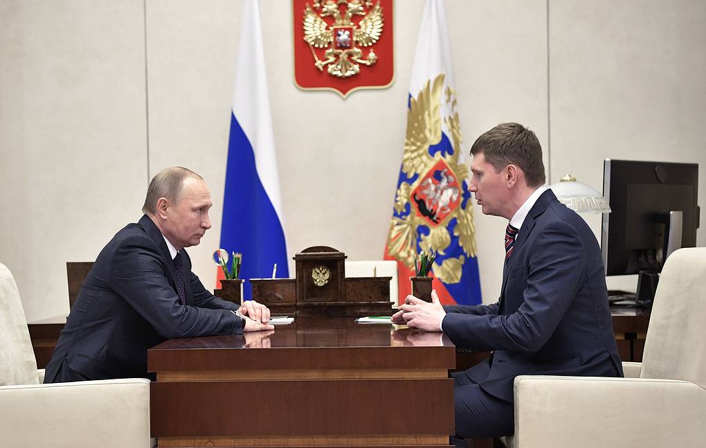Владимир Путин и глава Минэкономразвития РФ Максим Решетников. Фото ТАСС Владимир Путин и глава Минэкономразвития РФ Максим Решетников. Фото ТАСС