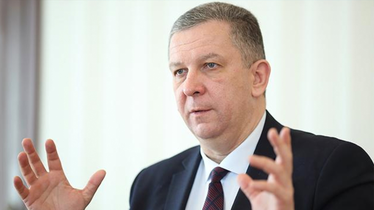 министр социальной политики Украины Андрей Рева назвал жителе юго-востока Украины "мразями" министр социальной политики Украины Андрей Рева назвал жителе юго-востока Украины "мразями"