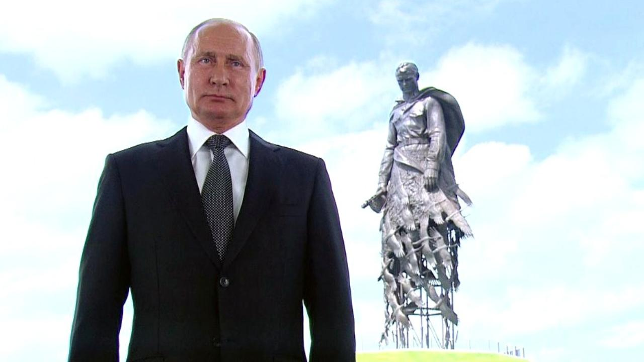Обращение Владимира Путина к гражданам. Фото с сайта Кремля Обращение Владимира Путина к гражданам. Фото с сайта Кремля