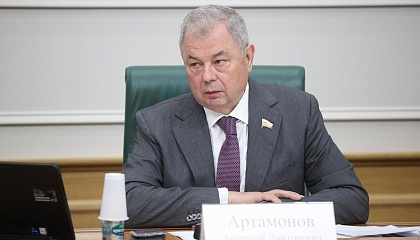Сенатор Артамонов: теневая занятость наносит бюджету ущерб в 11,4 трлн рублей