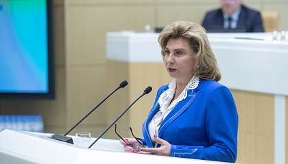 Москалькова призвала закрепить законом соцгарантии белгородским переселенцам