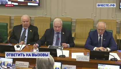 Россия вправе принимать любые меры для защиты своего суверенитета, заявил сенатор Денисов