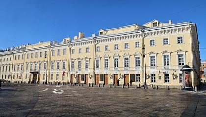 Матвиенко назвала знаковым событием соглашение о сотрудничестве между Михайловским театром Петербурга и Севастопольским театром оперы и балета