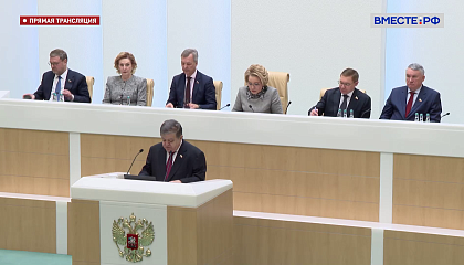 Трудовым мигрантам из Таджикистана придется проходить медосмотр до въезда в РФ