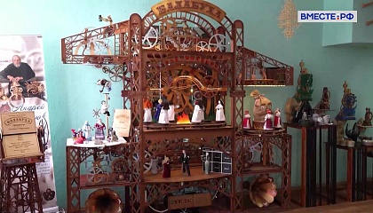 РЕПОРТАЖ: Часовых дел мастер