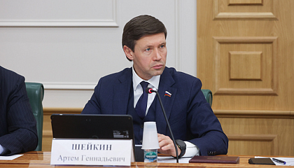 Сенатор Шейкин предупредил абитуриентов об угрозе фишинга и дипфейков 