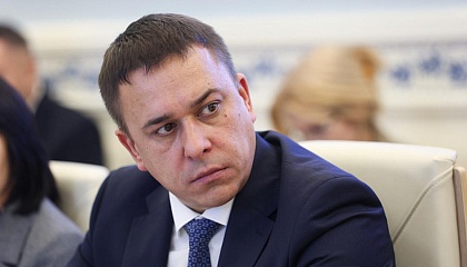 Сенатор Гибатдинов: рост ставок вынудил россиян осторожнее относиться к кредитам