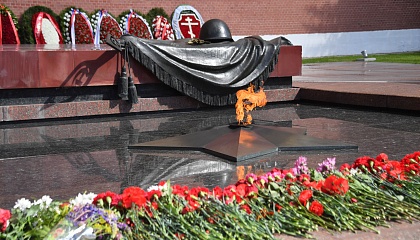 Подвиг погибших защитников Родины никогда не будет забыт, заявила Матвиенко