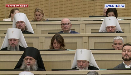 Патриарх Кирилл предложил предоставить военным священникам социальные льготы