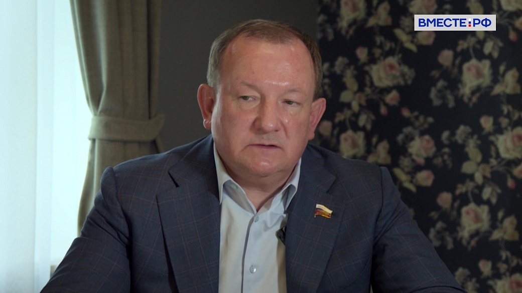 Знакомьтесь – сенатор Михаил Борщев