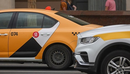 Петербургский депутат требует ответственности для фирм, нанимающих мигрантов в обход
