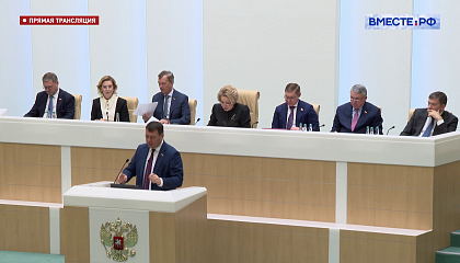 Самозанятые таксисты смогут получать разрешения на работу в регионе, где у них нет постоянной регистрации