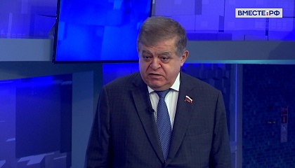 Джабаров: Макрон активизировал диалог с Москвой в надежде вернуть себе политический вес