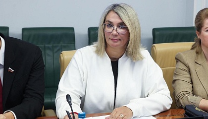 Сенатор Косихина: новые выплаты беременным студенткам — важная мера поддержки молодых семей