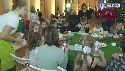 Дети участников СВО побывали на рождественском празднике в Таврическом дворце