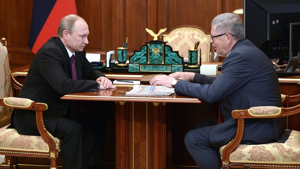 Встреча Владимира Путина с Владимиром Сунгоркиным. Фото с сайта Кремля